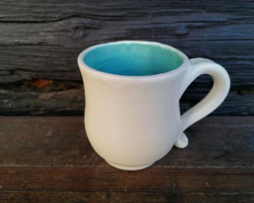 keramik krug weiß blau